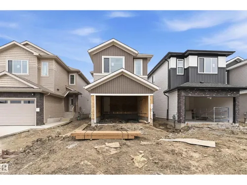 56 MEADOWGROVE LANDING, Spruce Grove - $545,000
