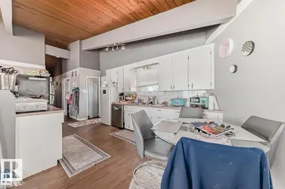 Interior photo 2 of 6822 50 AV