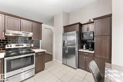 Interior photo 4 of 16211 90 ST NW NW