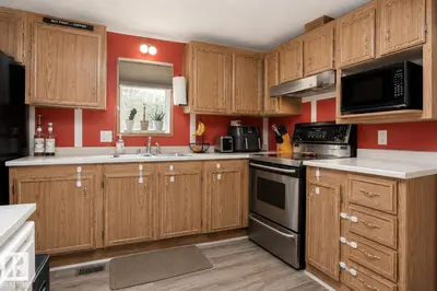 Interior photo 3 of 1036 Lakeland CR