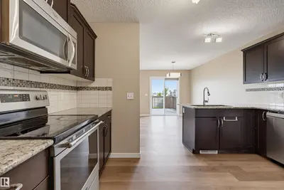 Interior photo 4 of 16428 12 AV SW