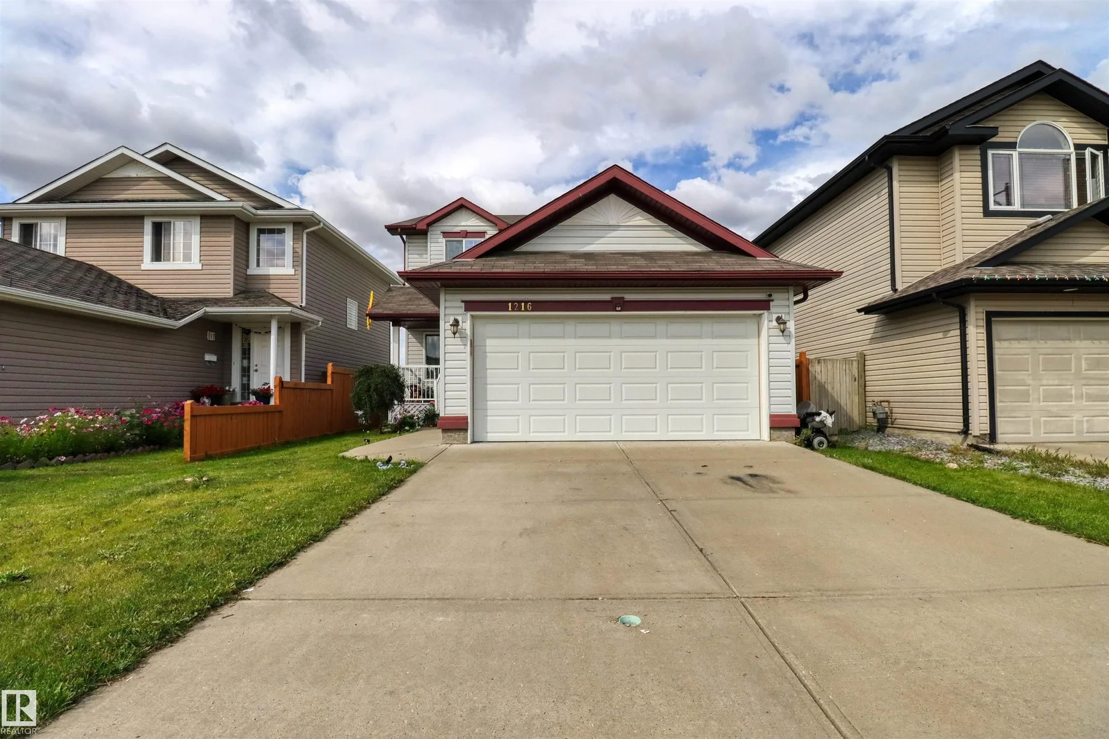 1216 37C AV NW NW, Edmonton - 3 bedroom Detached Single Family for sale