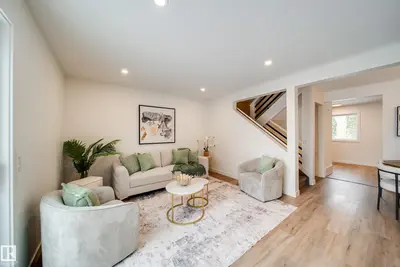 Interior photo 1 of 125 WOODBOROUGH WY NW
