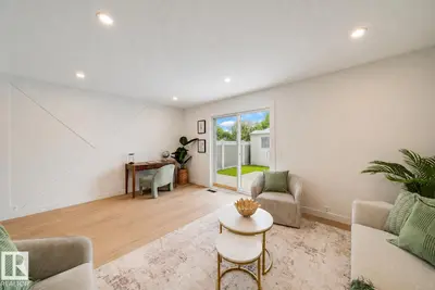 Interior photo 2 of 125 WOODBOROUGH WY NW