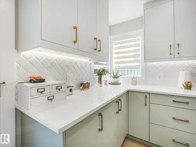 Interior photo 4 of 10336 178 AV NW