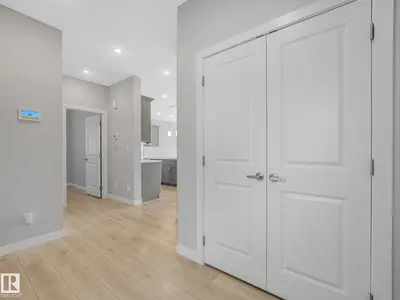 Interior photo 4 of 1057 COOPERS HAWK LINK LI NW