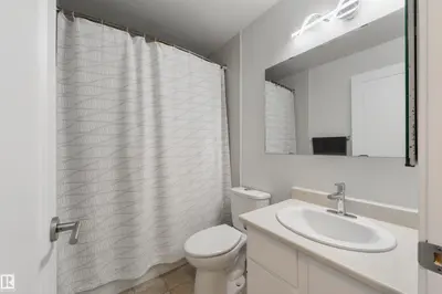 Interior photo 4 of 18423 96A AV NW