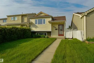 Interior photo 1 of 18423 96A AV NW