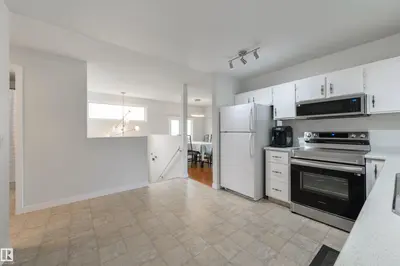 Interior photo 2 of 18423 96A AV NW