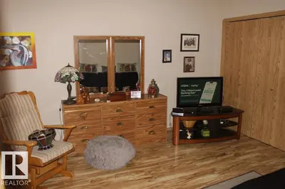 Interior photo 4 of 5108 53 AV