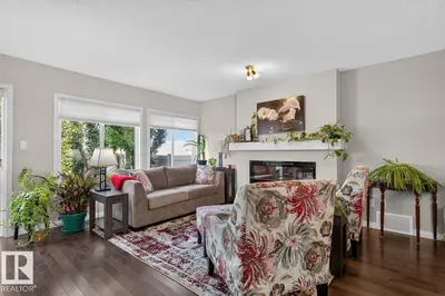 Interior photo 4 of 5495 CRABAPPLE LO SW SW