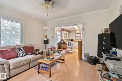 Interior photo 3 of 11209 38 ST NW