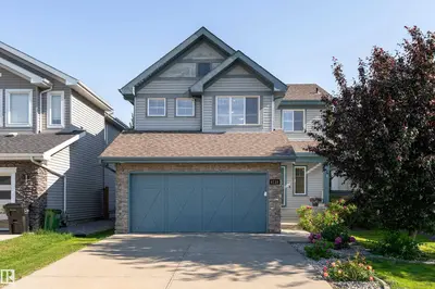 Interior photo 1 of 6736 19 AV SW
