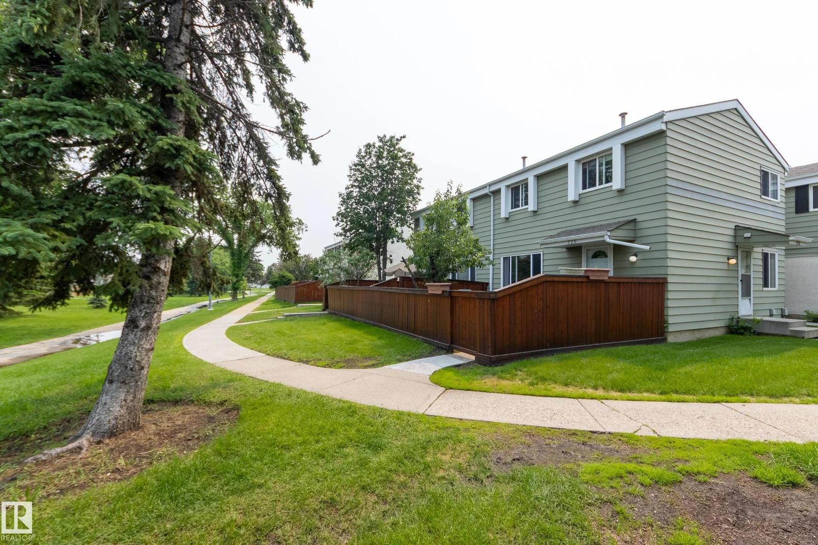 126 PRIMROSE GARDENS GD NW, Edmonton - 3 bedroom Townhouse for sale