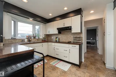 Interior photo 3 of 13616 137 ST NW