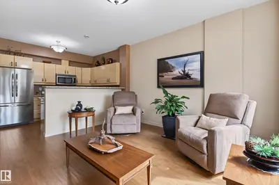 Interior photo 4 of #107 141 FESTIVAL WY