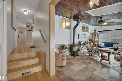 Interior photo 3 of 491 Poplar Bay Drive
