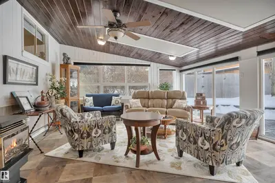 Interior photo 2 of 491 Poplar Bay Drive