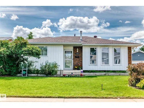 11423 161 AV NW, Edmonton - $450,000