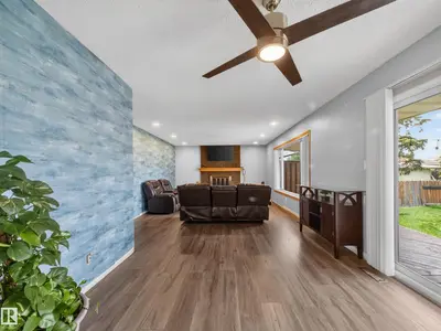 Interior photo 4 of 11312 165 AV NW