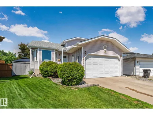 9615 175 AV NW, Edmonton - $479,900