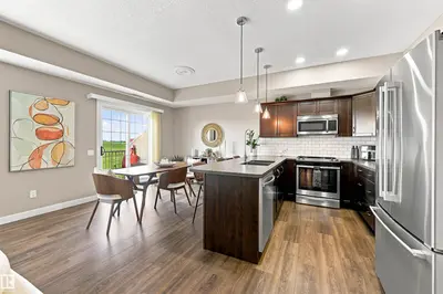 Interior photo 3 of #117 7293 SOUTH TERWILLEGAR DR NW