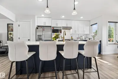 Interior photo 3 of 4264 SUMMERLAND DR