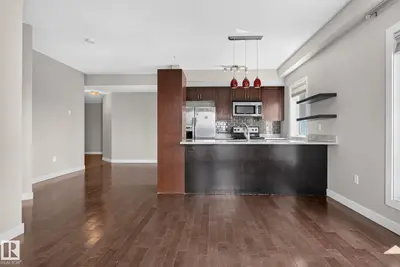 Interior photo 3 of #306 1238 WINDERMERE WY SW