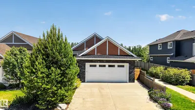 Interior photo 1 of 3381 CHICKADEE DR NW