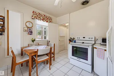 Interior photo 3 of 10932 88 AV NW