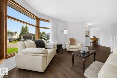Interior photo 3 of 12327 43 ST NW