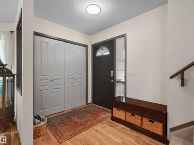 Interior photo 3 of 1025 GRAHAM CO NW
