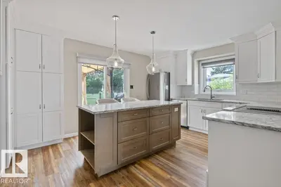 Interior photo 3 of 4239 30 AV NW