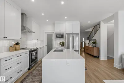 Interior photo 4 of 20907 131 AV NW