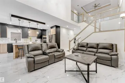 Interior photo 4 of 16916 47 ST NW
