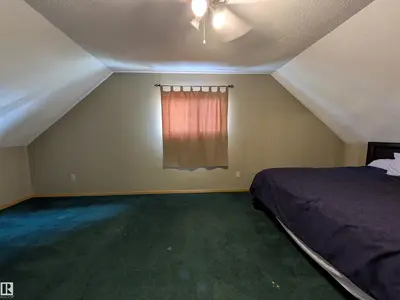 Interior photo 3 of 4806 50 AV