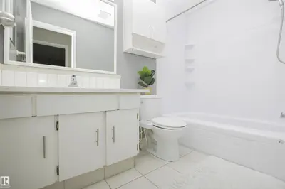 Interior photo 2 of 3531 46 ST NW