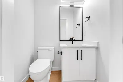 Interior photo 3 of 10964 157 ST NW