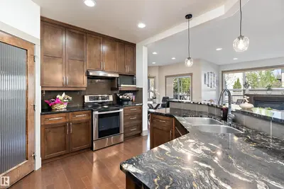 Interior photo 2 of 6411 MANN CT NW