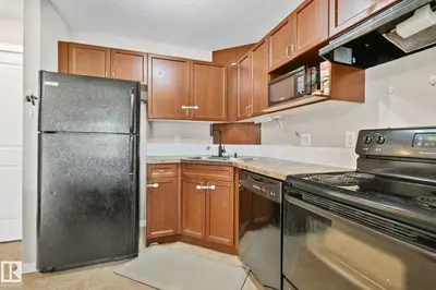 Interior photo 2 of #209 240 SPRUCE RIDGE RD
