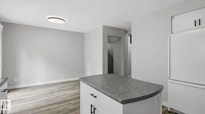 Interior photo 2 of 4301 44 ST