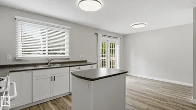 Interior photo 3 of 4301 44 ST