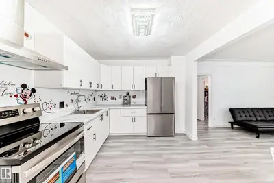 Interior photo 2 of 9221 110 AV NW