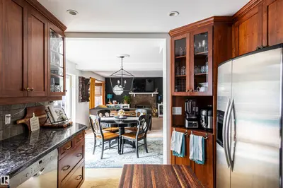 Interior photo 2 of 11619 SASKATCHEWAN DR NW