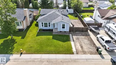 Interior photo 1 of 3218 41 ST