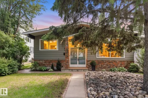 14309 101 AV NW, Edmonton - $625,000