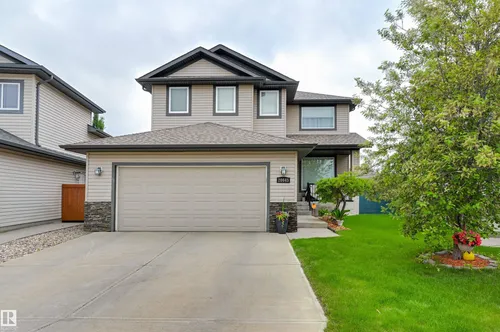 20645 93A AV NW, Edmonton - $675,000