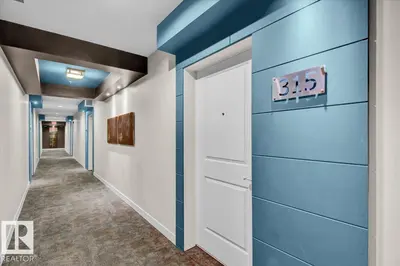 Interior photo 2 of #315 2584 ANDERSON WY SW