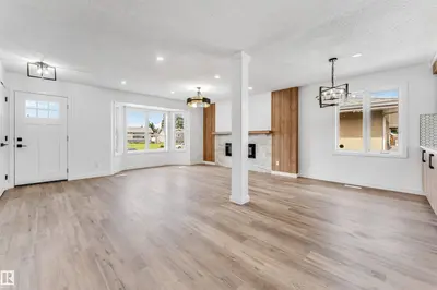 Interior photo 3 of 6404 88 AV NW