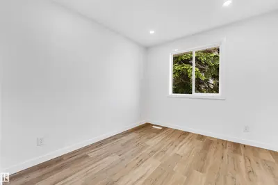 Interior photo 4 of 6404 88 AV NW